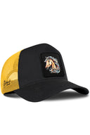 Gorra Negro-Amarillo Trucker Clásico con Parche Caballo Mistico