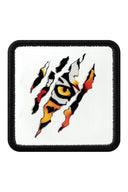 Gorra de Trucker Premium Rojo - Blanco con Parche Tigre Rasgadura