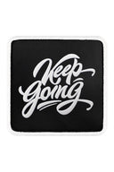 Gorra de Trucker Premium Blanco - Negro con Parche Keep Going