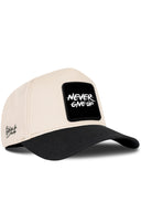 Gorra Negro-Beige Béisbol con Parche Never Give Up
