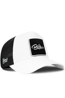 Gorra Blanco-Negro Trucker con Parche Boss