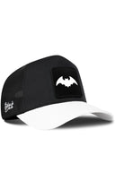 Gorra Blanco-Negro Trucker con Parche Murciélago