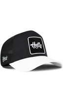 Gorra Blanco-Negro Trucker con Parche Hustle