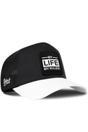 Gorra Blanco-Negro Trucker con Parche Personalizado