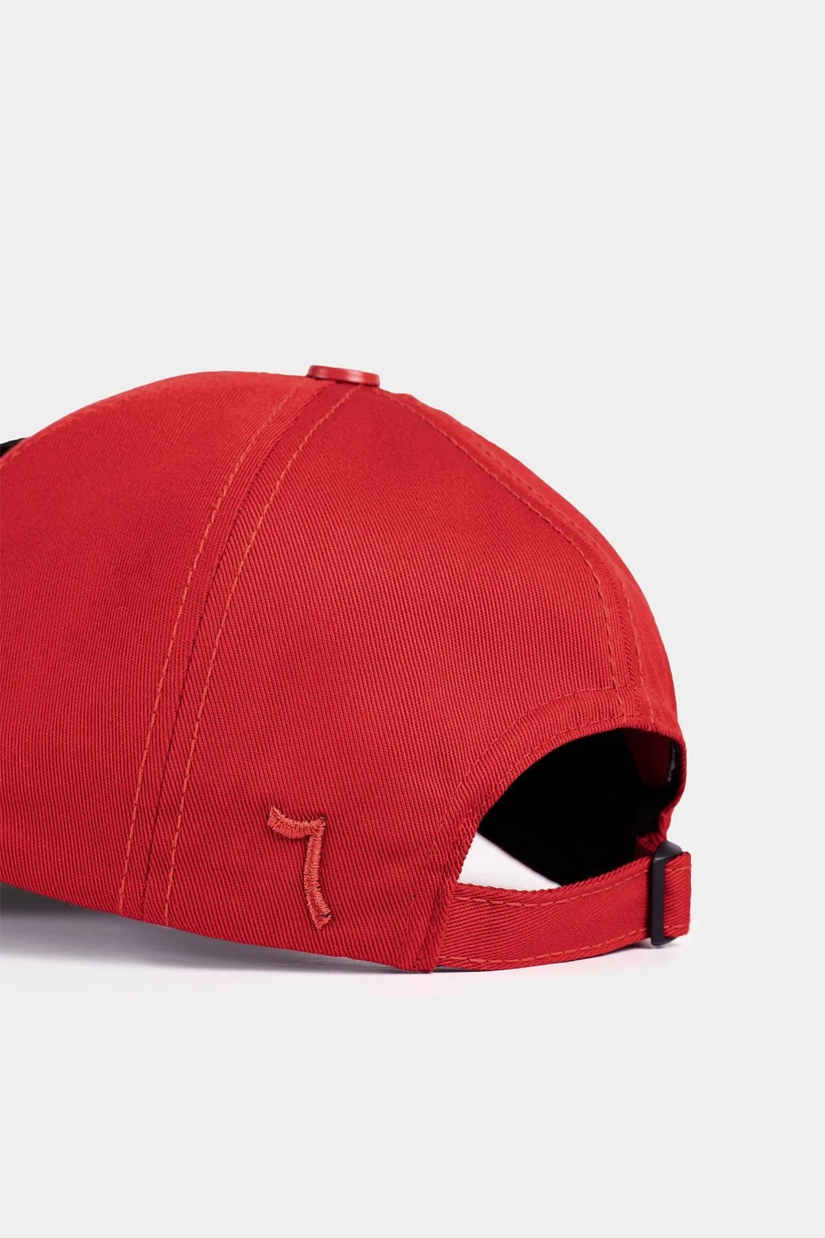 Gorra Negro-Rojo Seis Panel BlackBörk