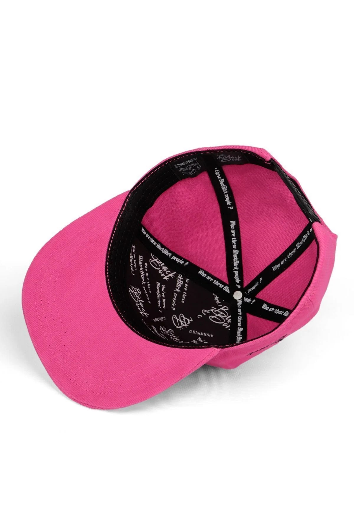Gorra Rosa Hip Hop Niños - Vista trasera con logo | BlackBörk España