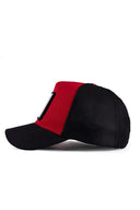Gorra Negro Rojo Hip Hop Premium con Parche ciervo