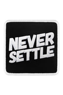 Logotipo de Never Settle