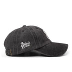 Gorra de Vintage Negro con Bordado León BlackBörk
