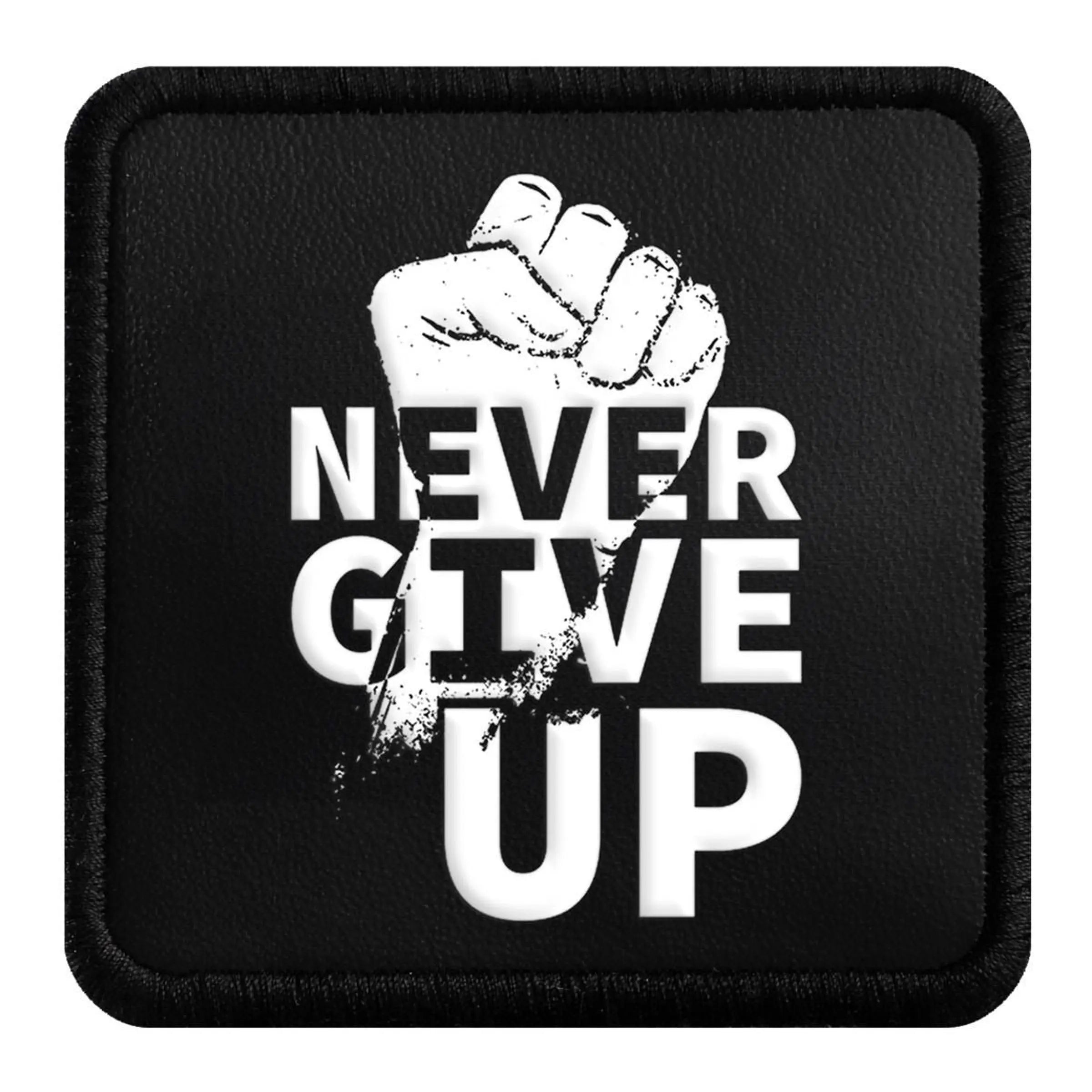 Parche Never Give Up para Gorras BlackBork BlackBörk