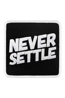Parche Never Settle para Gorras BlackBork