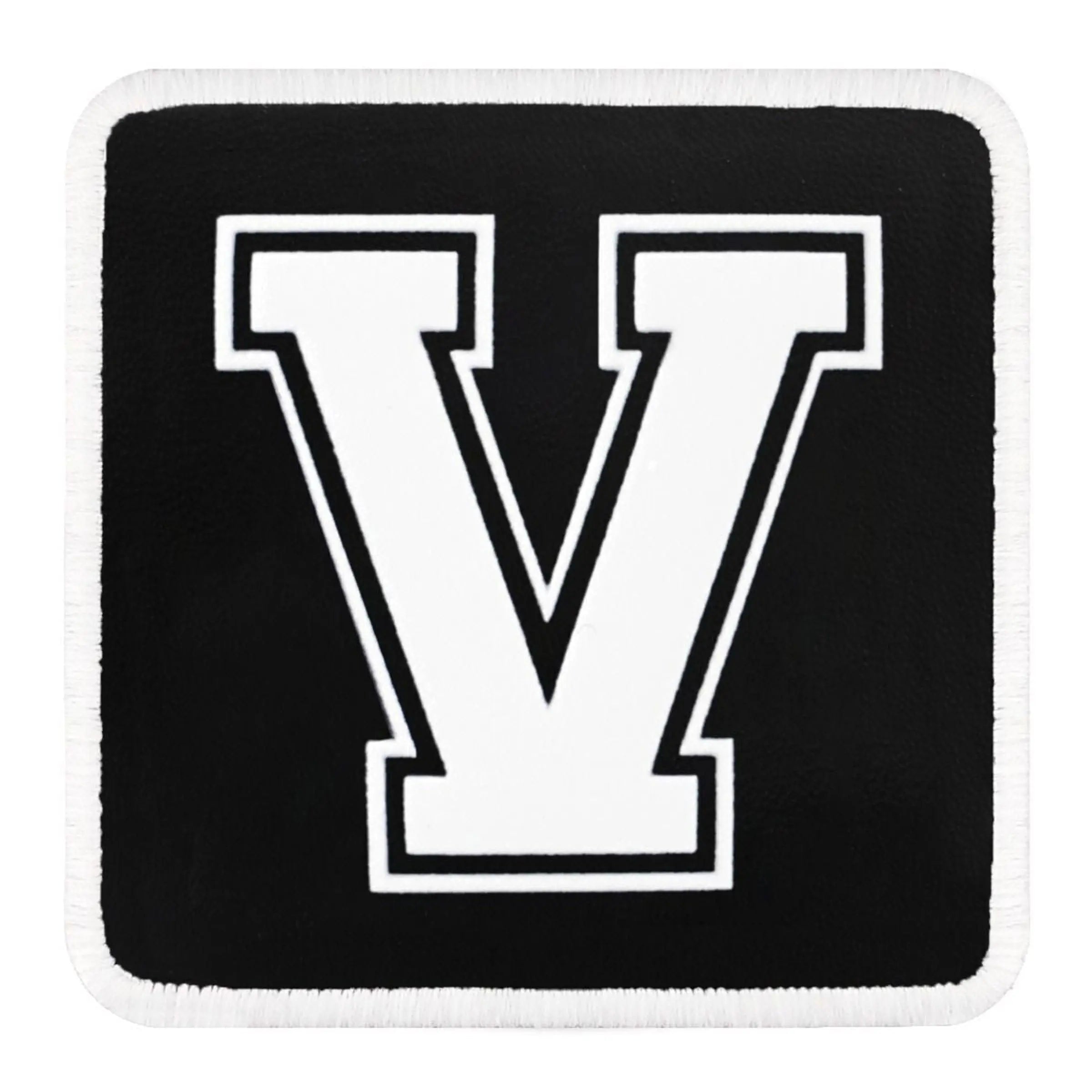 Parche Letra V para Gorras BlackBork BlackBörk