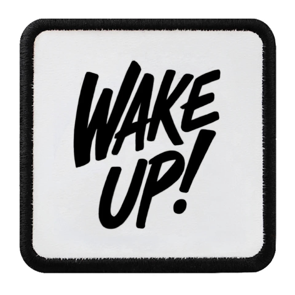 Parche Wake Up para Gorras BlackBork BlackBörk